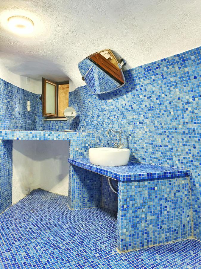 Navita Cave Houses Fira  Dış mekan fotoğraf